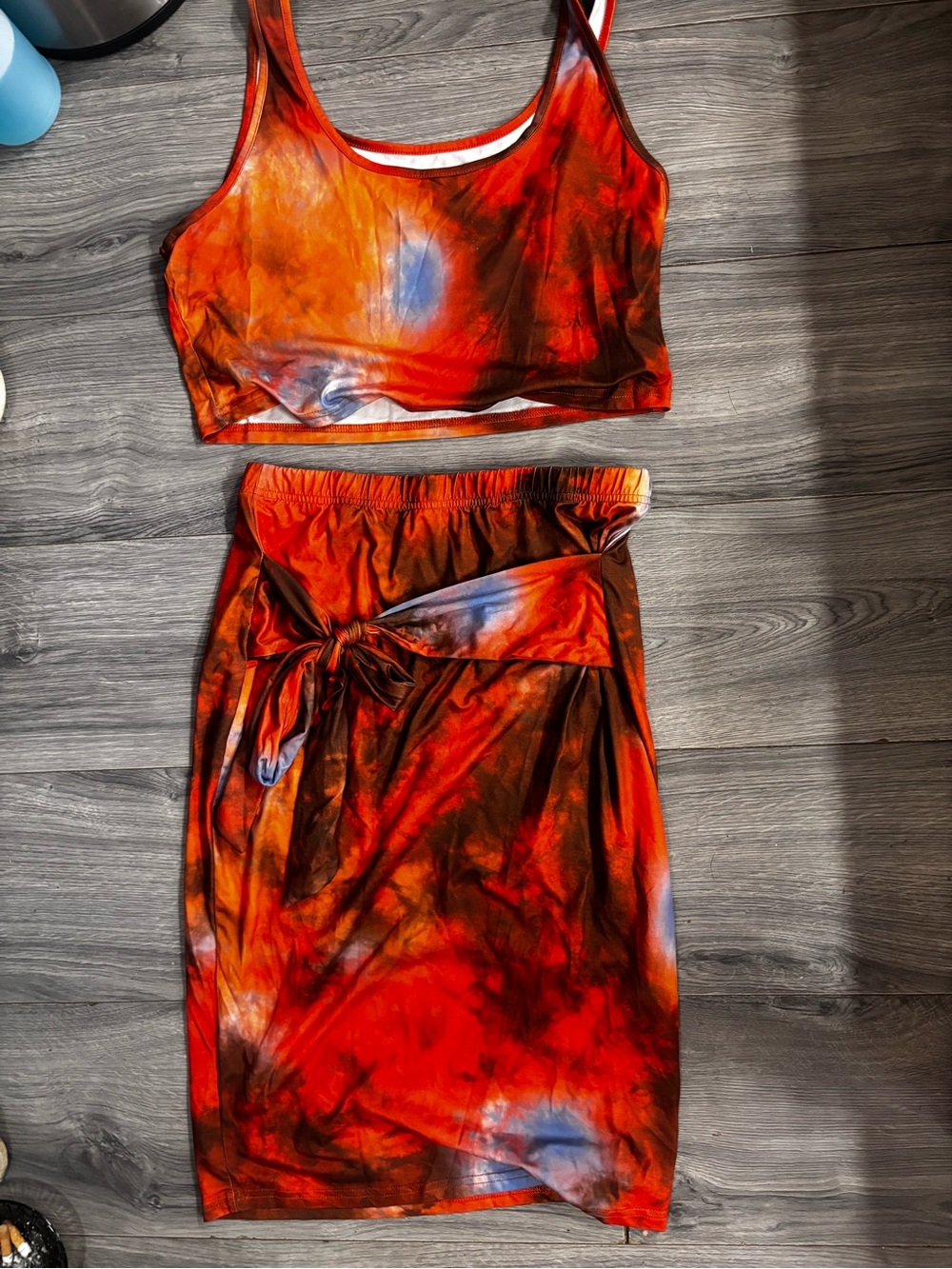 SHEIN Orange-Red Tie-Dye Bandeau Two-Piece Set